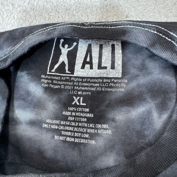 Muhammad Ali Shirt Men Extra Large Black Tie Dye Boxer Official GOAT Photo Crew - Picture 11 of 12